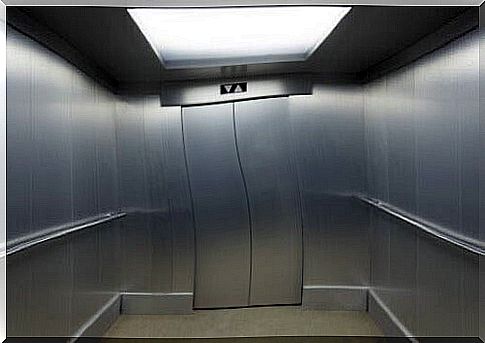 Elevator phobia and consequences.