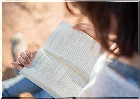 Girl reading